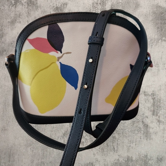KATE SPADE SYLVIA LEMON ZEST DOME CROSSBODY 🍋🍋🍋 - Picture 7 of 12